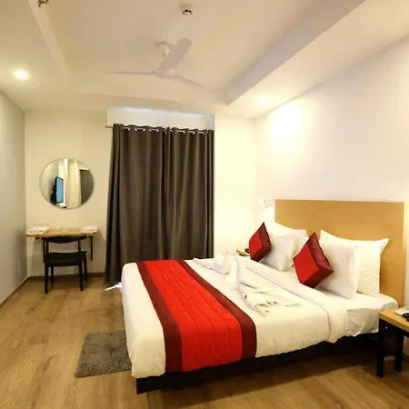 Hotel Gray Saffron - Near Rohini Sector 18, 19 Metro Station